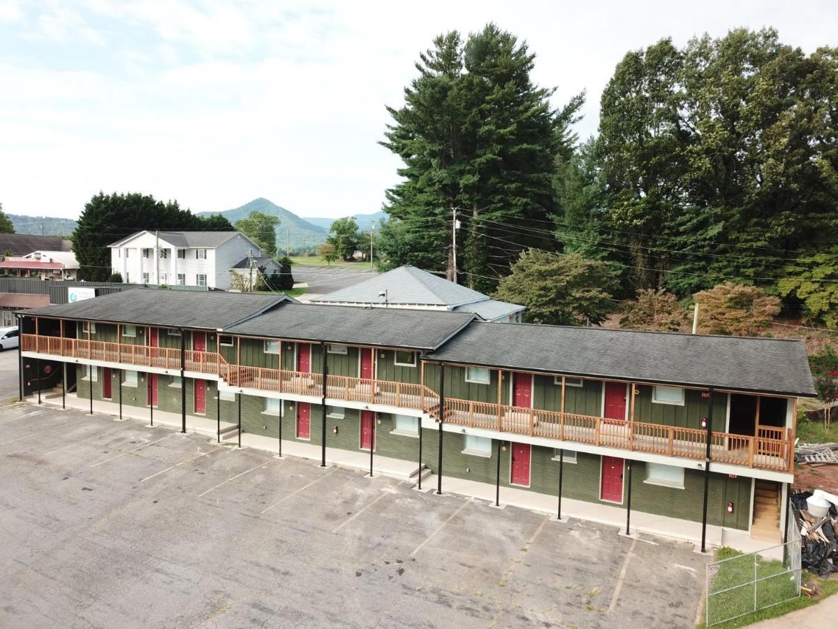 Retreat On The Lake Hiawassee Extérieur photo